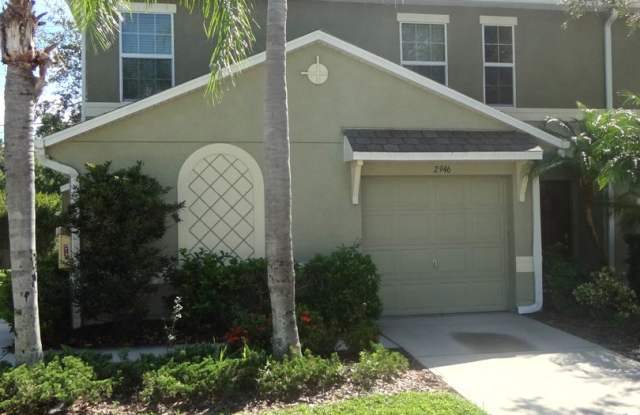 4 bedroom, 2.5 bath, townhouse photos photos