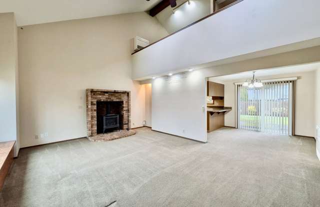 Discover This Charming Home in Wilsonville. - 31200 Southwest Metolius Court, Wilsonville, OR 97070