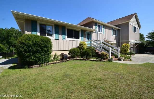 Unique Waterfront Rental with Two Docks and a Six-Car Garage Gallery 1
