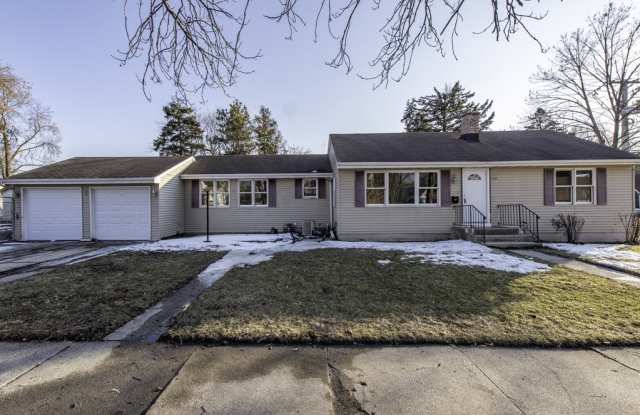 821 12th Street photos photos