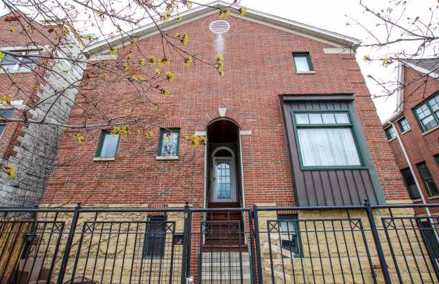 2140 N WINCHESTER Avenue photos photos