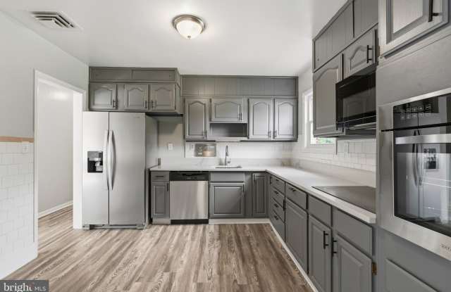 5233 KERGER Road photos photos