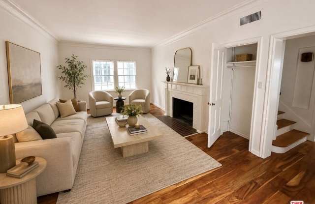 236 S Spalding Dr Gallery 4