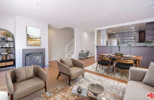1818 Butler Ave photos photos