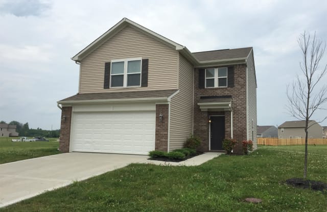 11816 New Castle Drive - 11816 Newcastle Dr, Indianapolis, IN 46235