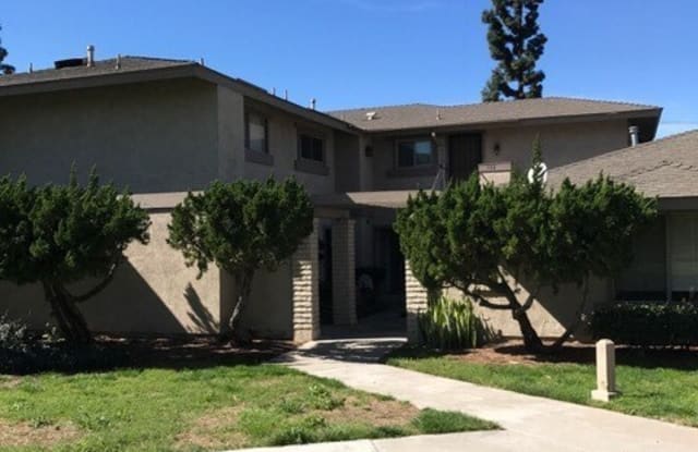 124 Stratford Circle - 124 Stratford Circle, Placentia, CA 92870