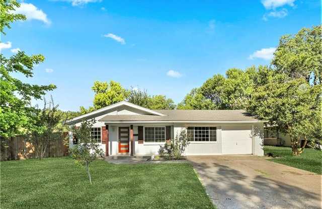 301 N Cottonwood Drive Gallery 2