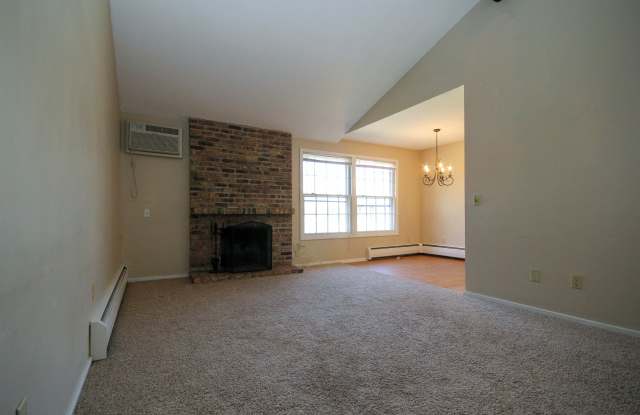 1010 Westbrooke Way, #7 - 1 Gallery 3