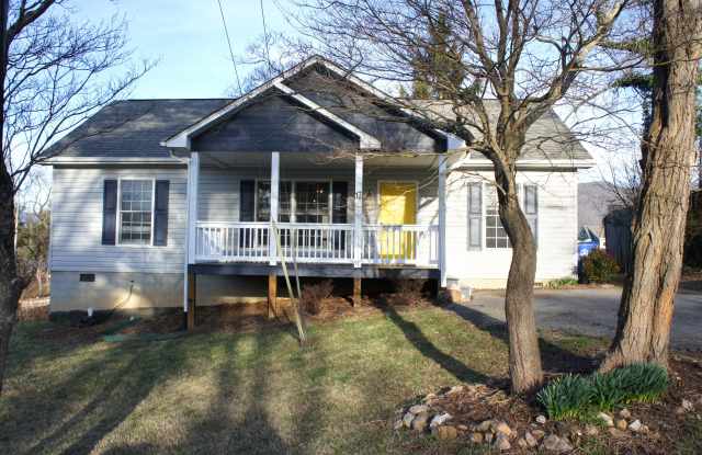 17 Broadview Drive - 17 Broadview Drive, Asheville, NC 28803