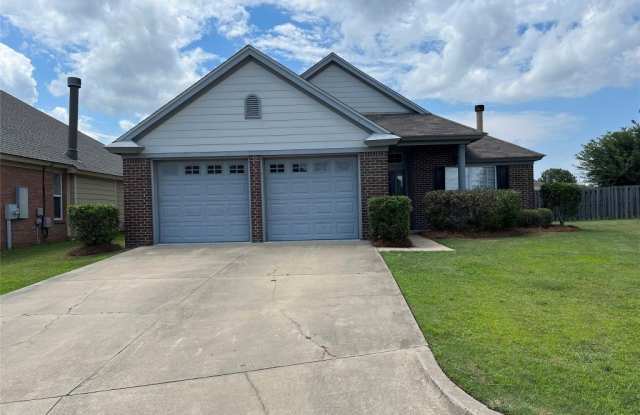 8869 ASHLAND PARK Place - 8869 Ashland Park Place, Montgomery, AL 36117