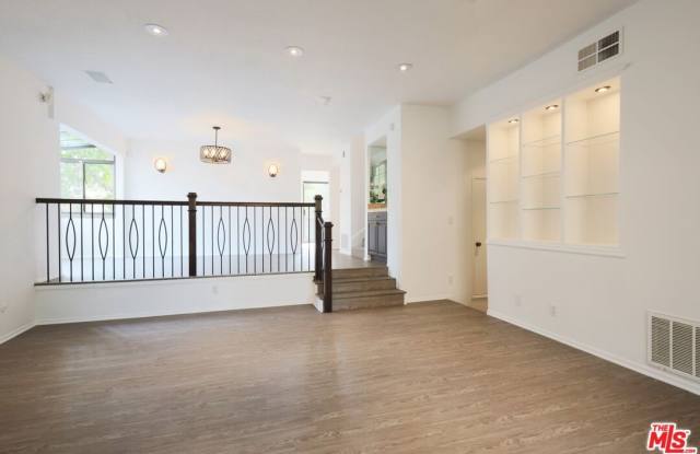 21821 Burbank Blvd photos photos 21821 Burbank Blvd photos photos