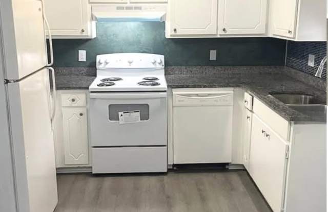 2606 KENNON COURT Gallery 4