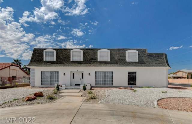 2725 Rosanna Street Gallery 4