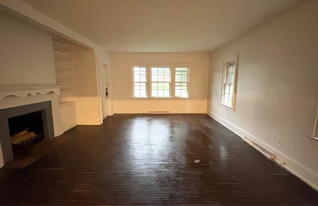 3037 Algonquin Parkway - 1 Gallery 4