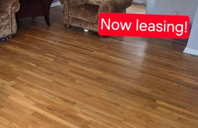 2 bed/1 bath Near Local Colleges! Gallery 3