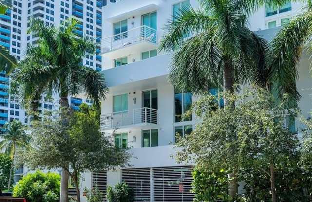 1428 West Ave photos photos