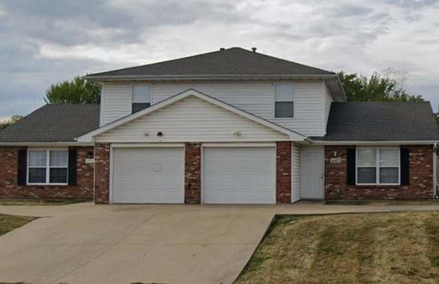 3 bedrooms and 2 bathrooms photos photos
