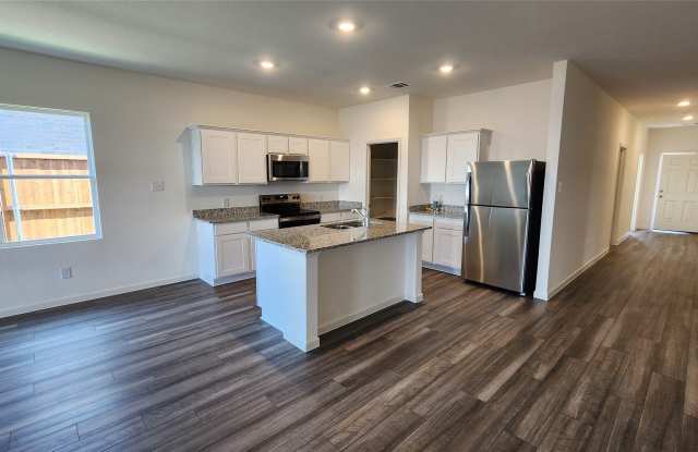 1214 HERRING Drive Gallery 1
