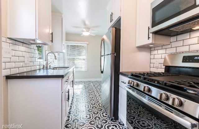 7315 La Jolla Blvd Gallery 4