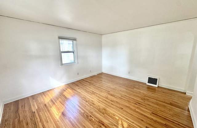 Charming & Updated 3-Bedroom Home | Fenced Backyard | Garage | Available Now Gallery 4