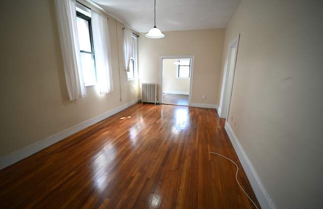 1513 Washington St photos photos