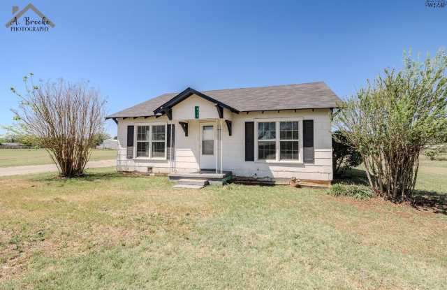415 N OAK STREET photos photos