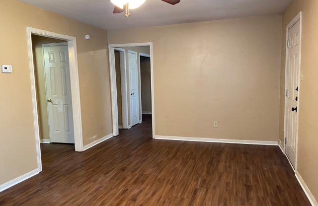 2 BEDROOM, 2 BATH CENTRAL BELTON Gallery 4