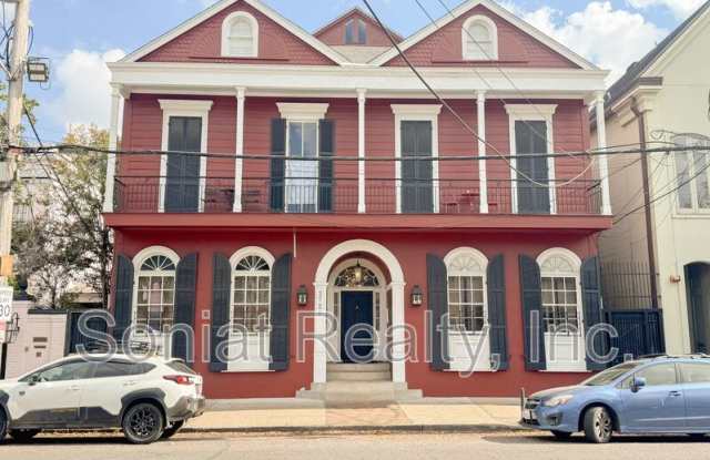 2726 Prytania St. photos photos