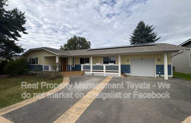 8252 Cowichan Rd. Gallery 2