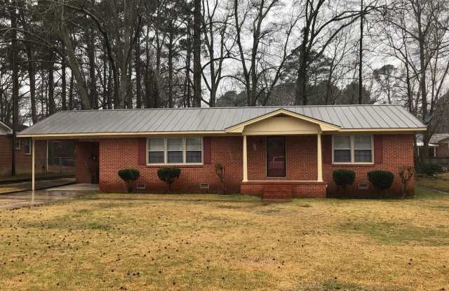 803 Corsbie Street photos photos