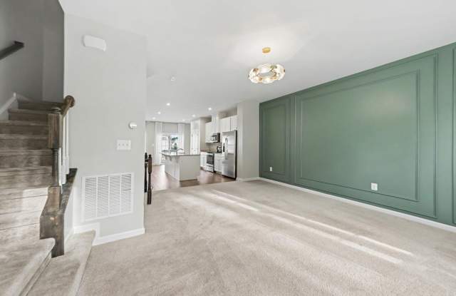 8412 DEVRIES Lane Gallery 4