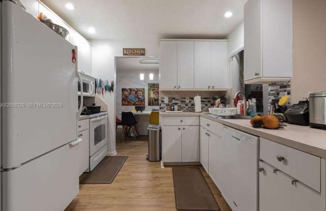 7940 NW 9th Street 7940, Margate, FL 33063 photos photos