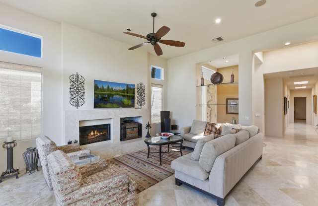 359 Desert Holly Drive photos photos