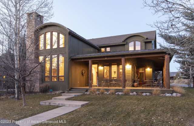 627 N Bridge Drive Gallery 2