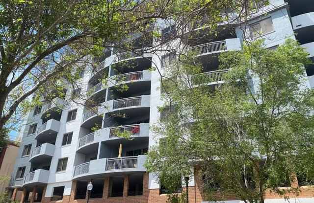 Spacious 2BR/2BA Downtown Tampa Condo in the Residences of Franklin Street photos photos