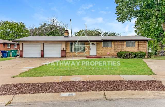 Charming 3-Bed, 1.5-Bath Brick Home with Spacious Living Outdoor Retreat in Clearfield, UT! - 518 Vickie Lane, Clearfield, UT 84015 Charming 3-Bed, 1.5-Bath Brick Home with Spacious Living Outdoor Retreat in Clearfield, UT! - 518 Vickie Lane, Clearfield, UT 84015