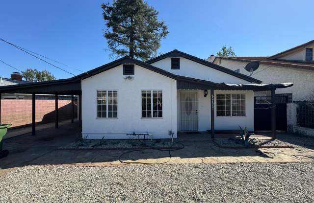 Move-in ready charmer in the heart of Canoga Park! photos photos