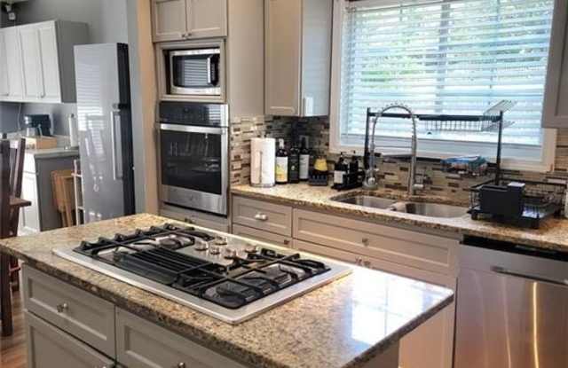 5104 Carole Place SW Gallery 2