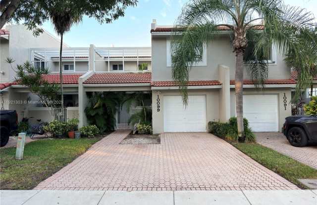 10099 NW 43rd Ter photos photos