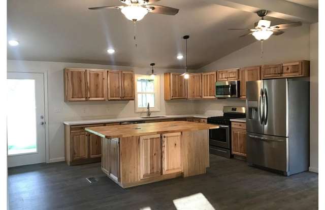 3-bedroom, 2.5-bathroom HOME FOR RENT! photos photos