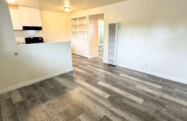 Move-In Special; Downstairs One Bedroom + Private Patio – Available Now! SEE VIDEO Gallery 3
