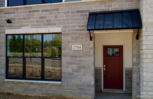 2704 S Spurway Drive photos photos