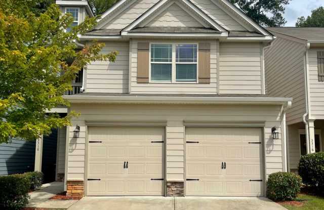 Near KSU, Kennesaw shopping and also Acworth shopping! - 3318 Blue Springs Walk, Acworth, GA 30144