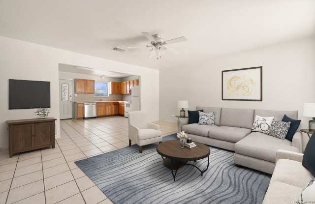 1118 W GOODWIN ST unit: C photos photos 1118 W GOODWIN ST unit: C photos photos