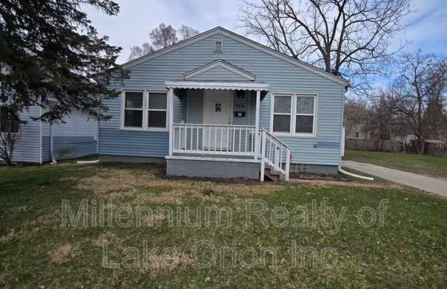 715 Kenilworth Ave photos photos