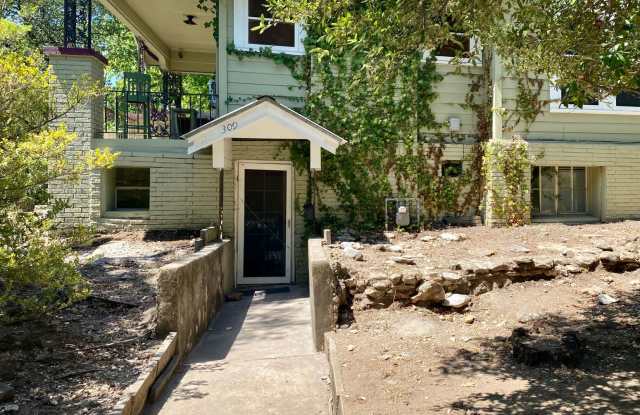 Unique Basement Unit in a Triplex- 309 E. 32nd- Available for July! - 309 East 32nd Street, Austin, TX 78705 Unique Basement Unit in a Triplex- 309 E. 32nd- Available for July! - 309 East 32nd Street, Austin, TX 78705