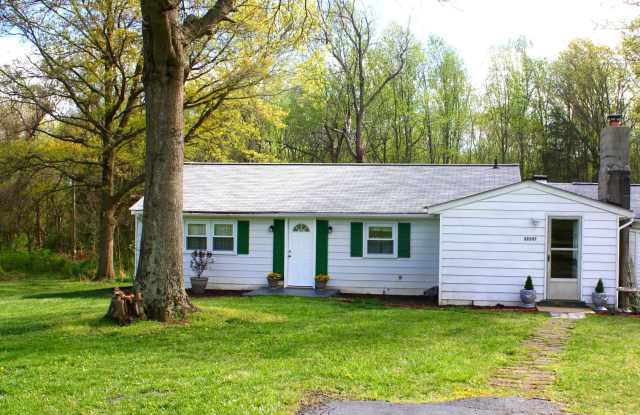 39597 MOSSRIDGE ROAD Gallery 2