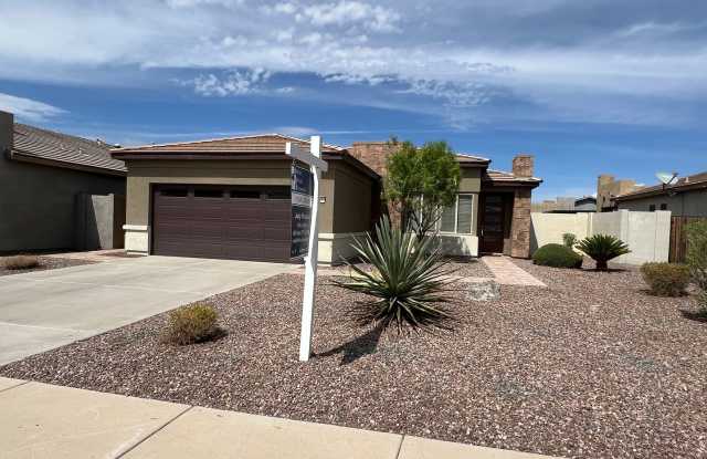 Gilbert Seville Development 3 Bed Plus Den Gallery 3