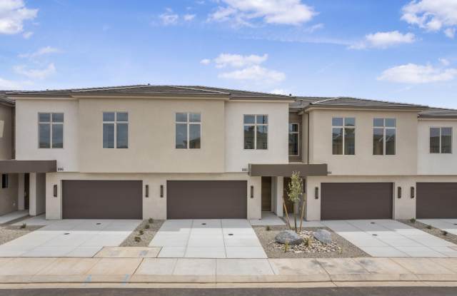 984 Manen St photos photos