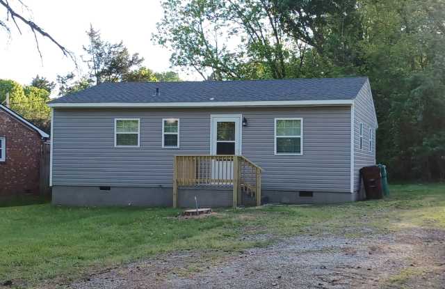 404 Grand Street - 404 Grand Street, High Point, NC 27260